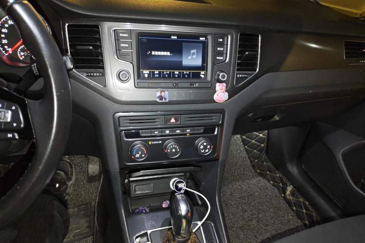 Used Volkswagen Golf Sportsvan 2016 230TSI Automatic Trend Edition
