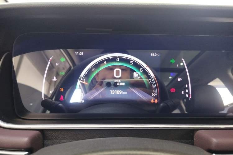 Used GAC Trumpchi M6 2023 PRO 270T DCT Luxury Edition
