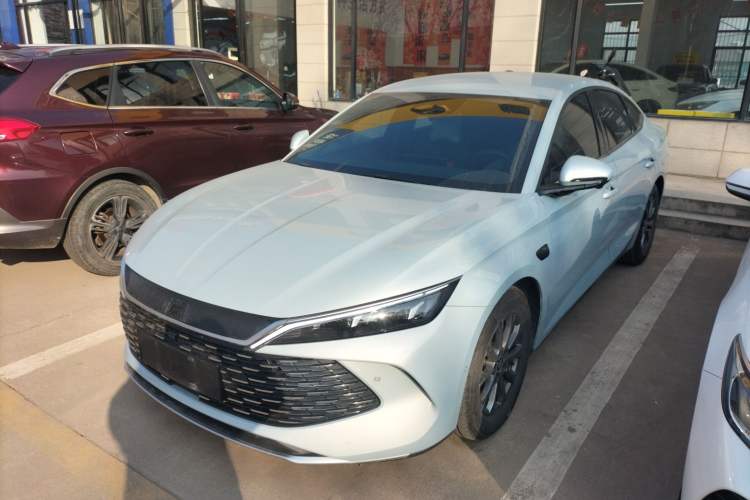 Used BYD Qin L 2025 DM-i Smart Drive 80KM Leading Model