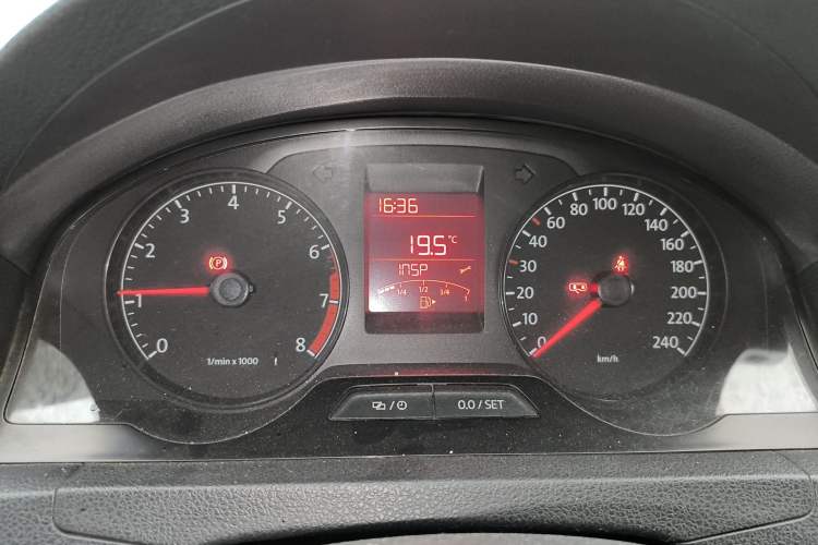 Used Volkswagen Santana 2013 1.6L Manual Fashion Edition