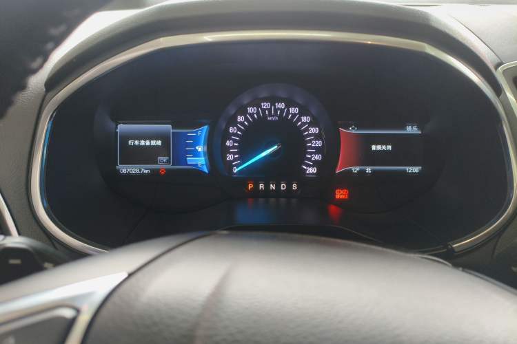 Used Ford Edge 2018 EcoBoost 245 Two-Wheel-Drive Titanium 7-Seater China VI Standard
