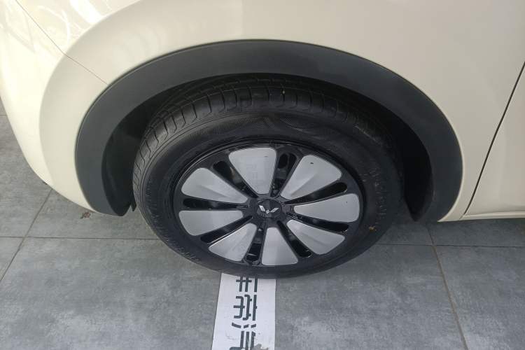 Used Wuling Bingo 2025 333 km Lingxi Connected Version
