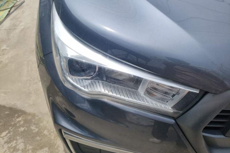 Used Foton General F9 2022 2.0T Diesel Automatic 2WD Enjoyment Version with Long Bed 4F20TC Right Front Headlight