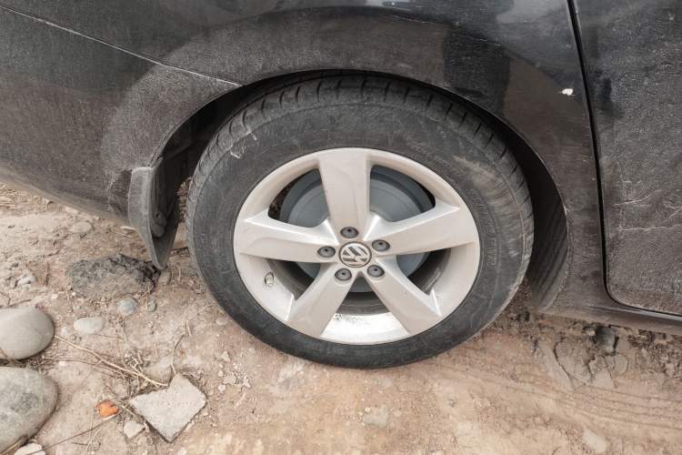 Used Volkswagen Santana 2013 1.6L Automatic Comfort Edition