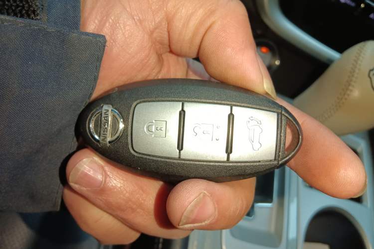 Used Nissan Murano 2021 2.5L XL Two-Wheel Drive Smart Connect Luxury Edition Vehicle Key