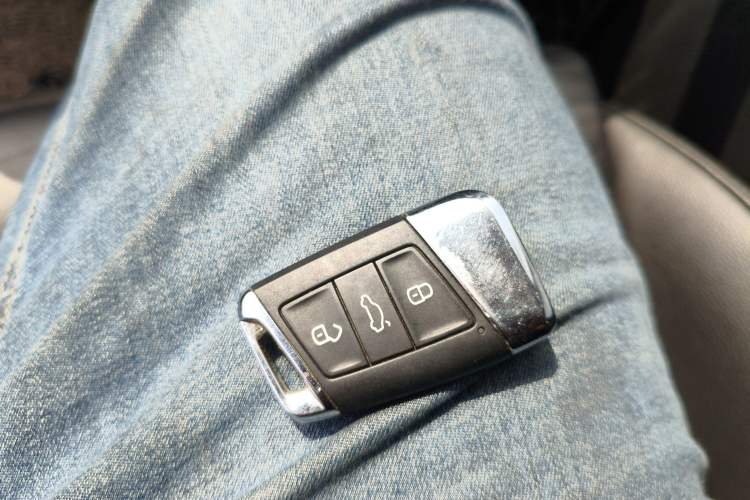 Used Volkswagen Magotan 2018 280TSI DSG Enjoyment Model Vehicle Key