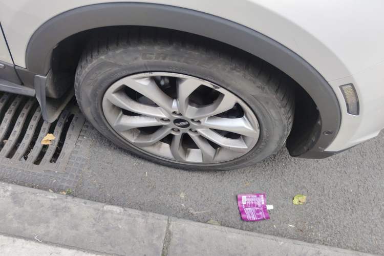 Used Lincoln MKC 2014 2.0T Two-Wheel-Drive Luxury Edition