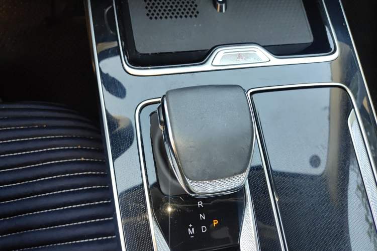 Used Hongqi HS5 2023 2.0T Qixiang Pro Edition