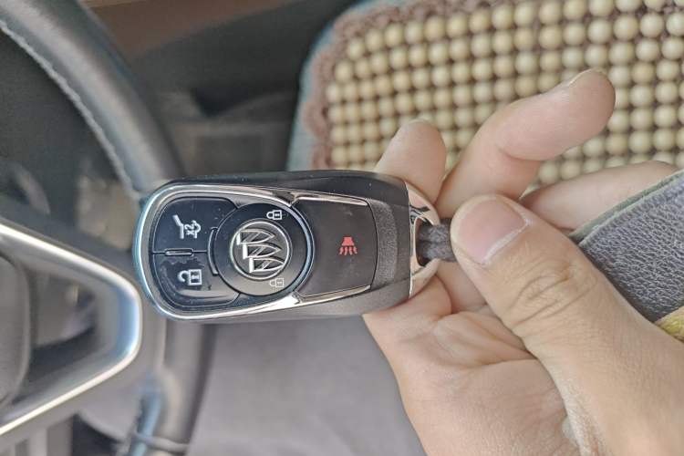 Used Buick Envision 2018 20T Two-Wheel Drive Luxury Model