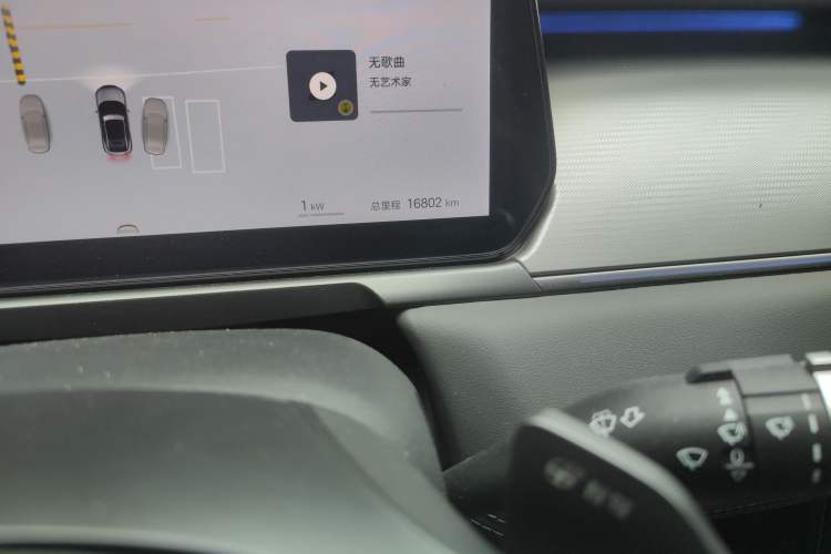 Used BYD Song L EV 2025 Intelligent Driving Version 662 km LiDAR Excellence Edition Odometer Close Up