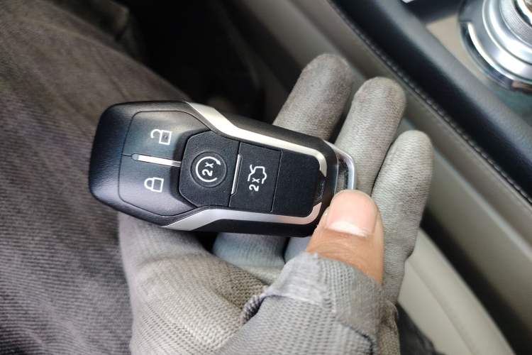 Used Ford Taurus 2015 EcoBoost 245 Ultimate Model