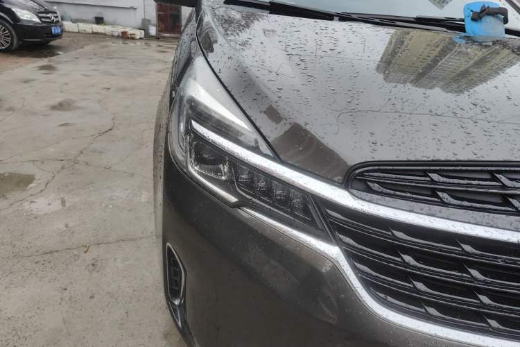 Used Buick GL8 2021 Land Cruiser Executive 652T Premium Model Right Front Headlight