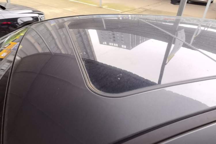 Used CHANGAN OSHAN X5 2021 1.5T DCT Prestige Edition Roof