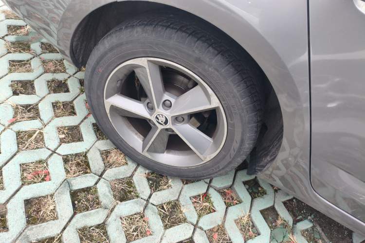 Used Skoda Octavia 2016 1.6L Automatic Chuanxing Edition