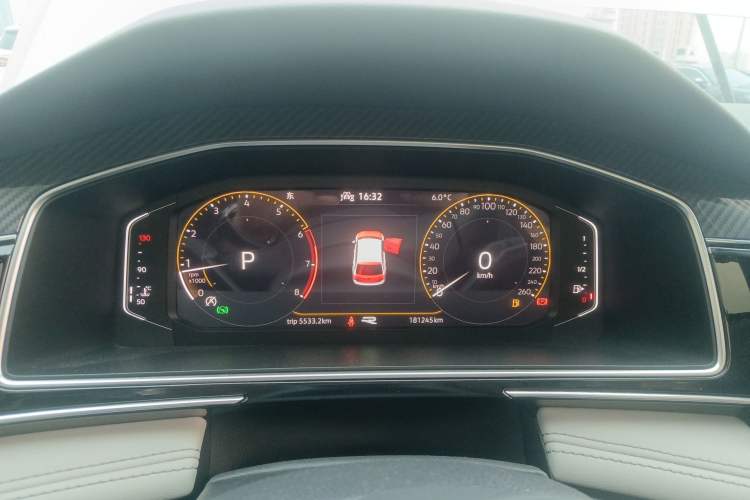 Used Volkswagen Tiguan L 2022 330TSI Automatic Two-Wheel Drive R-Line Enhanced Edition Instrument Cluster