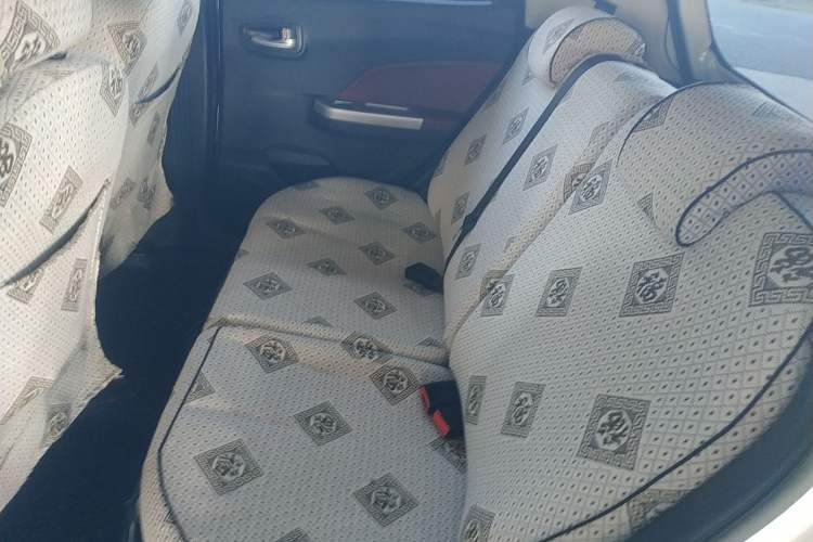 Used Changan Benni 2015 1.4L IMT Luxury Model China V Standard