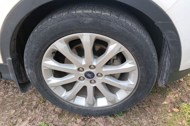 Used Ford Kuga 2015 1.5L GTDi Two-Wheel-Drive Comfort Model