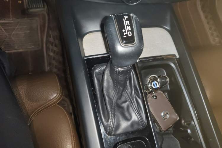 Used Volvo XC60 2020 T5 4x4 Smart Luxury Edition