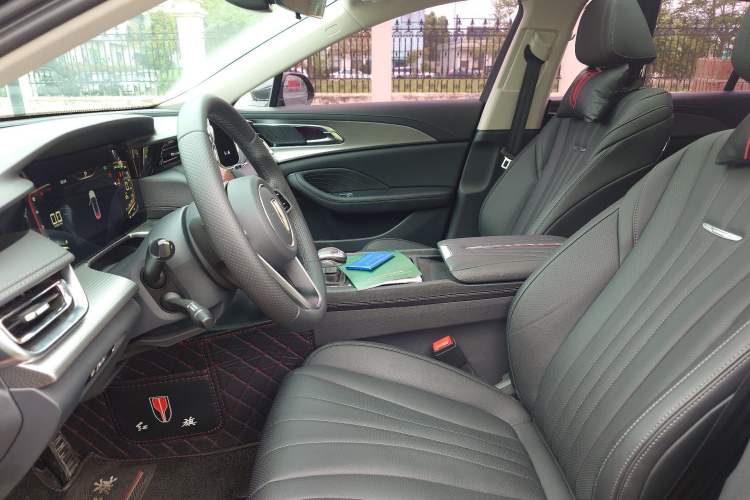 Used Hongqi H5 2023 1.5T DCT Smart Connect Flagship Edition Left Front Seat