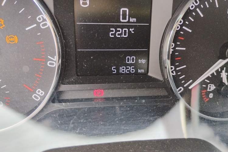 Used Skoda Octavia 2017 Classic Model 1.6L Automatic Standard Edition