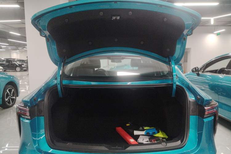 Used JMEV GSE 2023 Dream Edition 40 Standard Model
