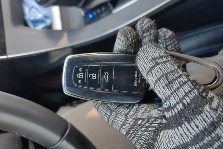 Used Toyota Avalon 2021 2.5L Luxury Edition
