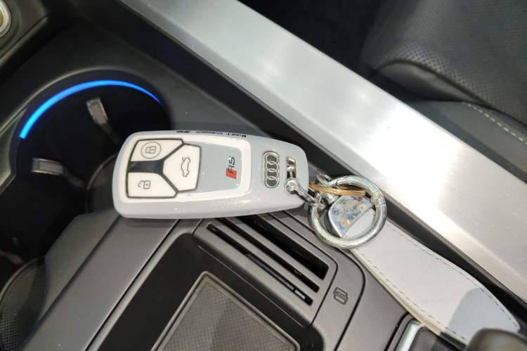 Used Audi A4L 2022 40 TFSI Fashion Dynamic Model