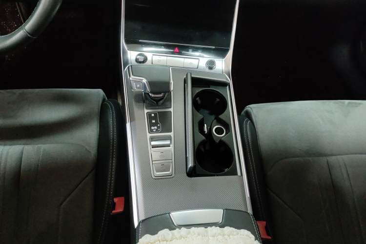 Used Audi A6L 2023 45 TFSI Prestige Dynamic Edition
