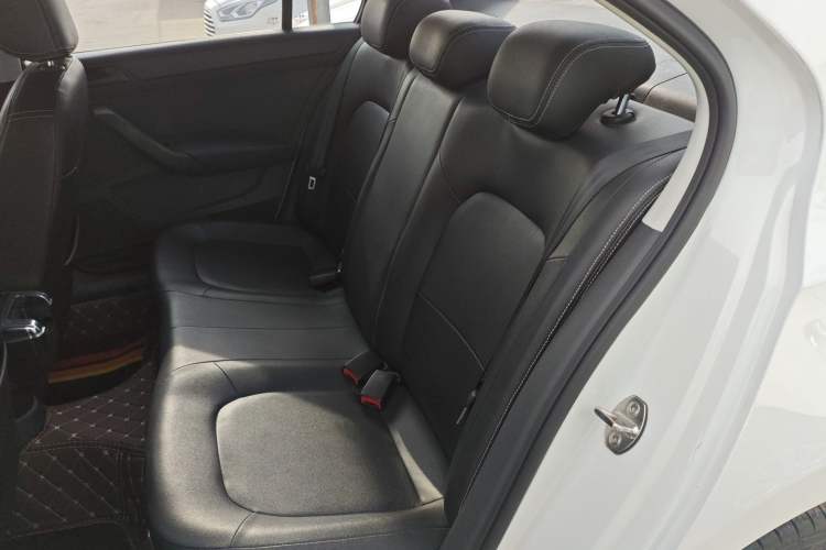 Used Volkswagen Santana 2017 Haval H6 1.6L Automatic Fashion Edition