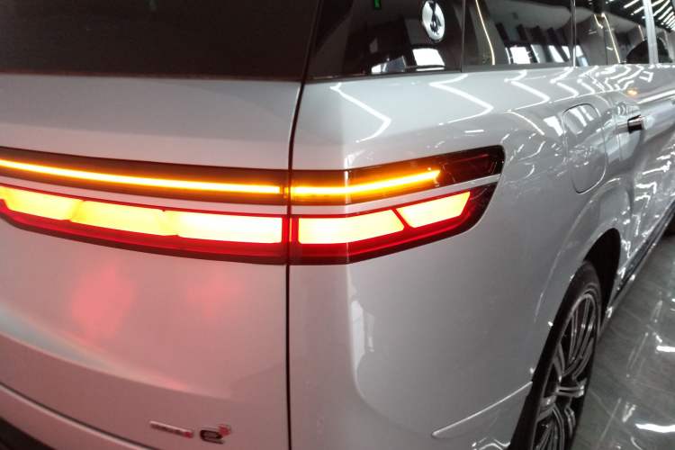 Used Denza N9 2026 Model Zunyue Model