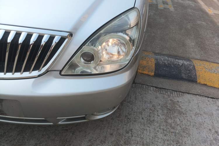 Used Buick GL8 2014 2.4L Classic Edition Left Front Headlight