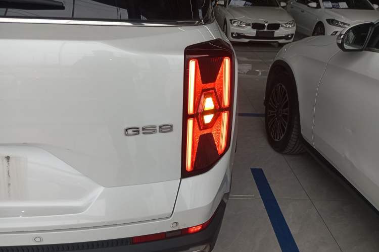 Used GAC Trumpchi GS8 2022 Flagship Series 2.0 TGDI Two-Wheel-Drive Prestige Edition (7 Seats)
