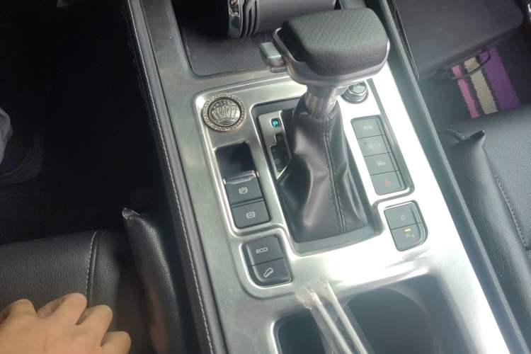 Used BYD Tang 2018 2.0T Automatic Smart Connect Prestige 5-Seater National Emission Standard V