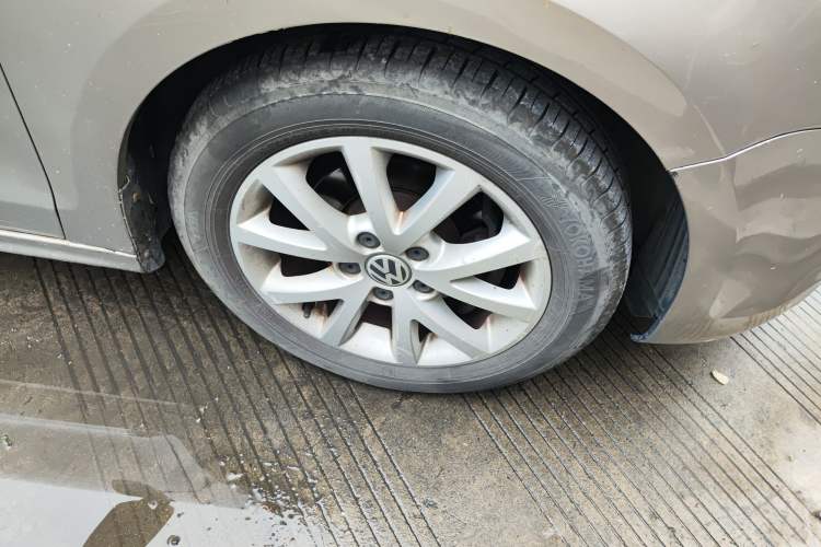 Used Volkswagen Sagitar 2012 1.6L Automatic Comfort Edition
