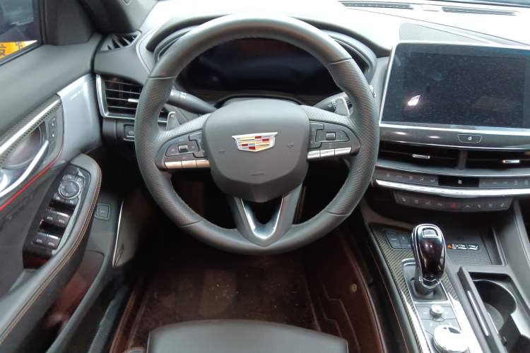Used Cadillac CT5 2023 28T Platinum Edition