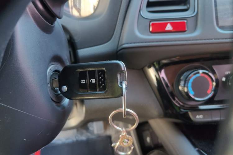 Used Honda Vezel 2017 1.5L CVT 2WD Comfort Model