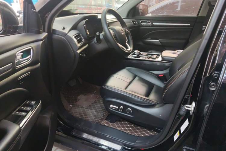 Used GAC Trumpchi GS8 2021 390T Two-Wheel-Drive Dark Knight Edition