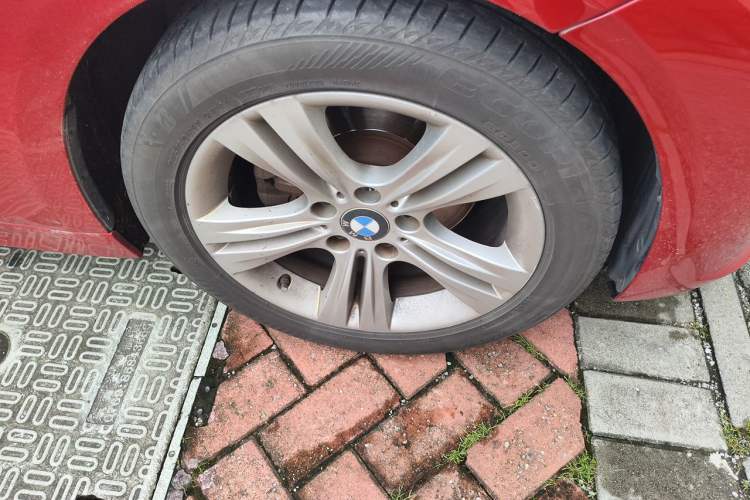 Used BMW 3 Series 2013 316i Sport Design Package
