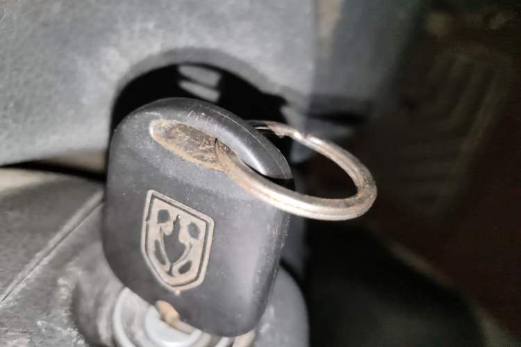 Used Jinbei Hiace X30 2013 1.3L Standard Version
