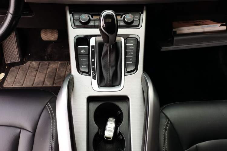 Used Geely Auto Emgrand X7 Sport 2016 1.8TD Automatic Smart Connectivity Version