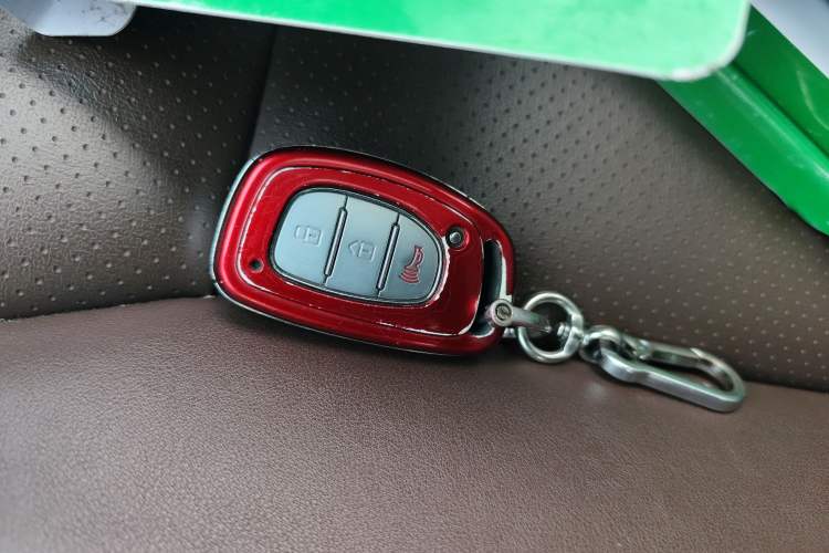 Used Bisu T5 2017 1.5T Manual Luxury Model
