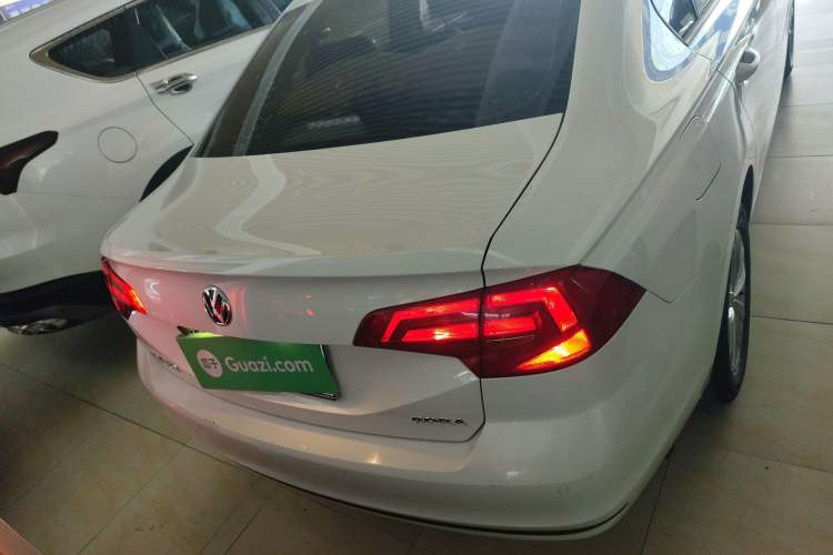 Used Volkswagen Bora 2018 1.5L Automatic Fashion Model
