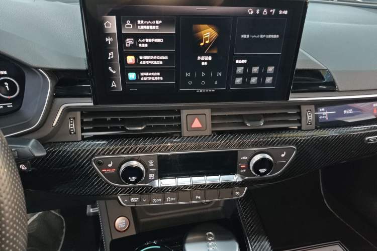 Used Audi RS 5 2022 RS 5 2.9T Sportback Dark Gold Edition
