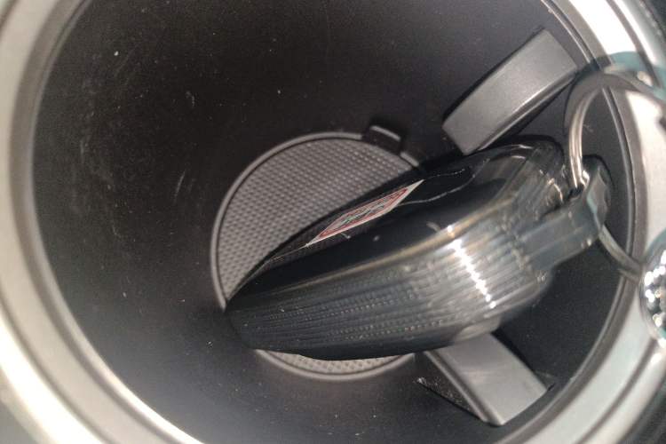 Used Toyota Sienna 2024 2.5L Hybrid Four-Wheel Drive Prestige Edition