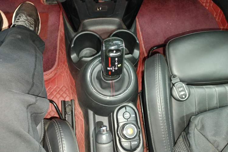 Used MINI MINI 2019 2.0T COOPER S Artist Five-Door Edition