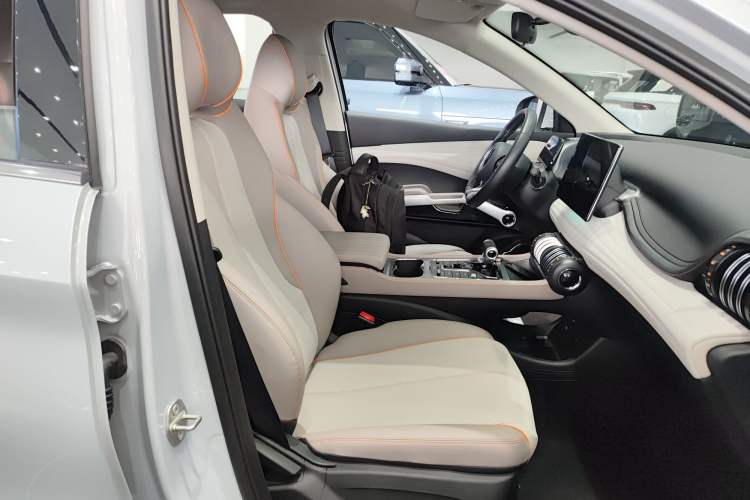 Used BYD Yuan PLUS 2024 Honor Edition 510KM Leading Model
