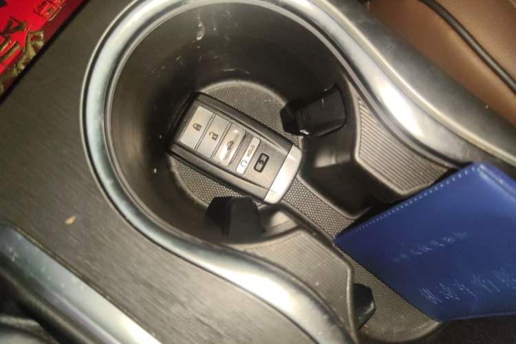 Used Acura TLX-L 2018 2.4L Deluxe Edition