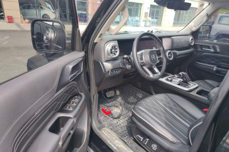 Used Tank 300 2024 2.0T Challenger
