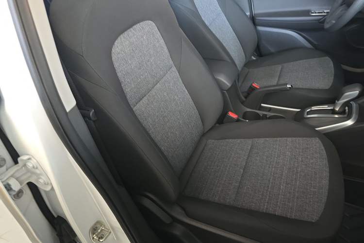 Used Chevrolet Trax 2019 Redline 335T CVT Trendy Version China VI Standard Right Front Seat