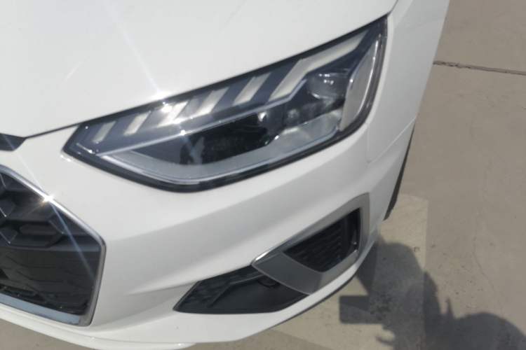 Used Audi A4L 2023 40 TFSI Fashion Dynamic Model
